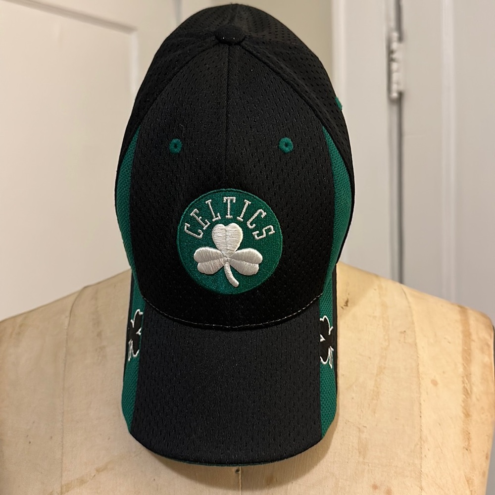 Adidas Celtics Hat NBA size small sm fitted cap